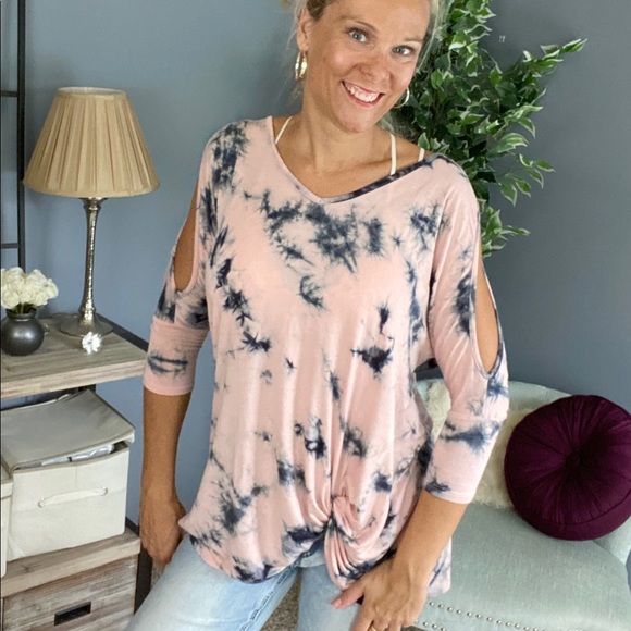 Tie dye front twist tunic top - Picture 4 of 6